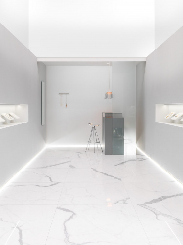 Керамогранит Urbatek Xlight Kala C229800541 White Polished B напольная 250х120